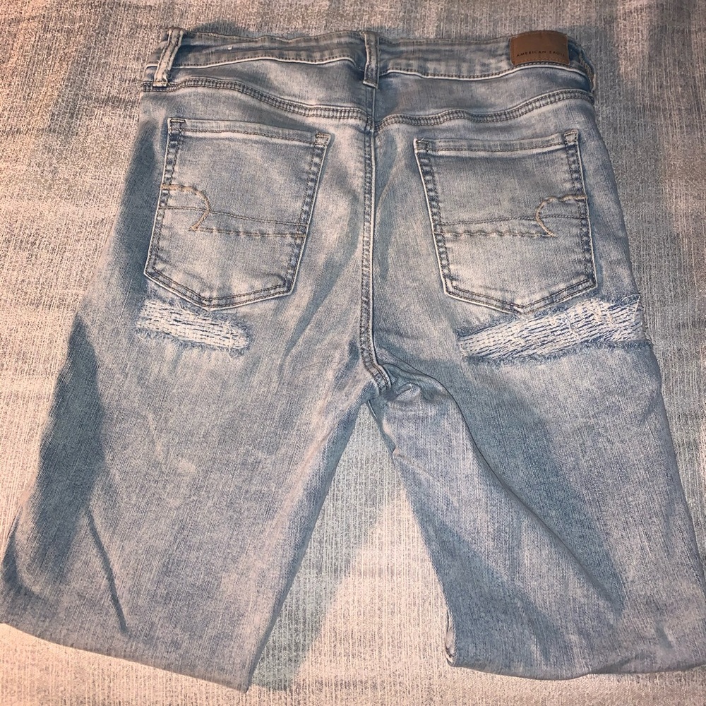 AE distressed jeans*